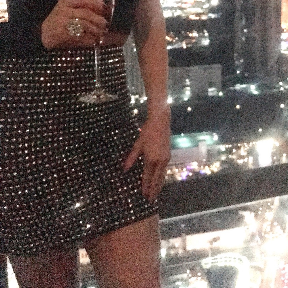 Studded Mini - Picture 7 of 8